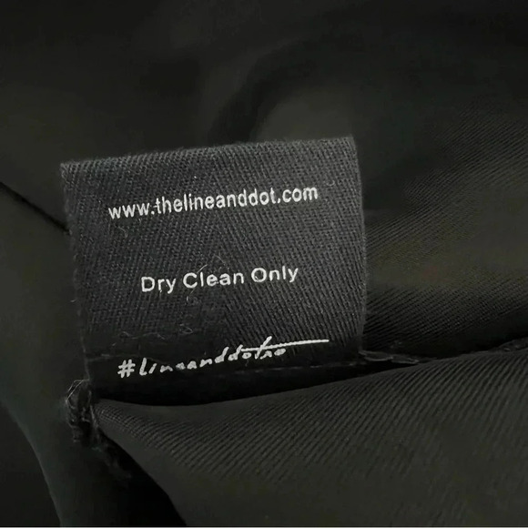 Line & Dot Cupro Cold Shoulder Black Top Tie Neck Women’s Size S NEW - Picture 9 of 10